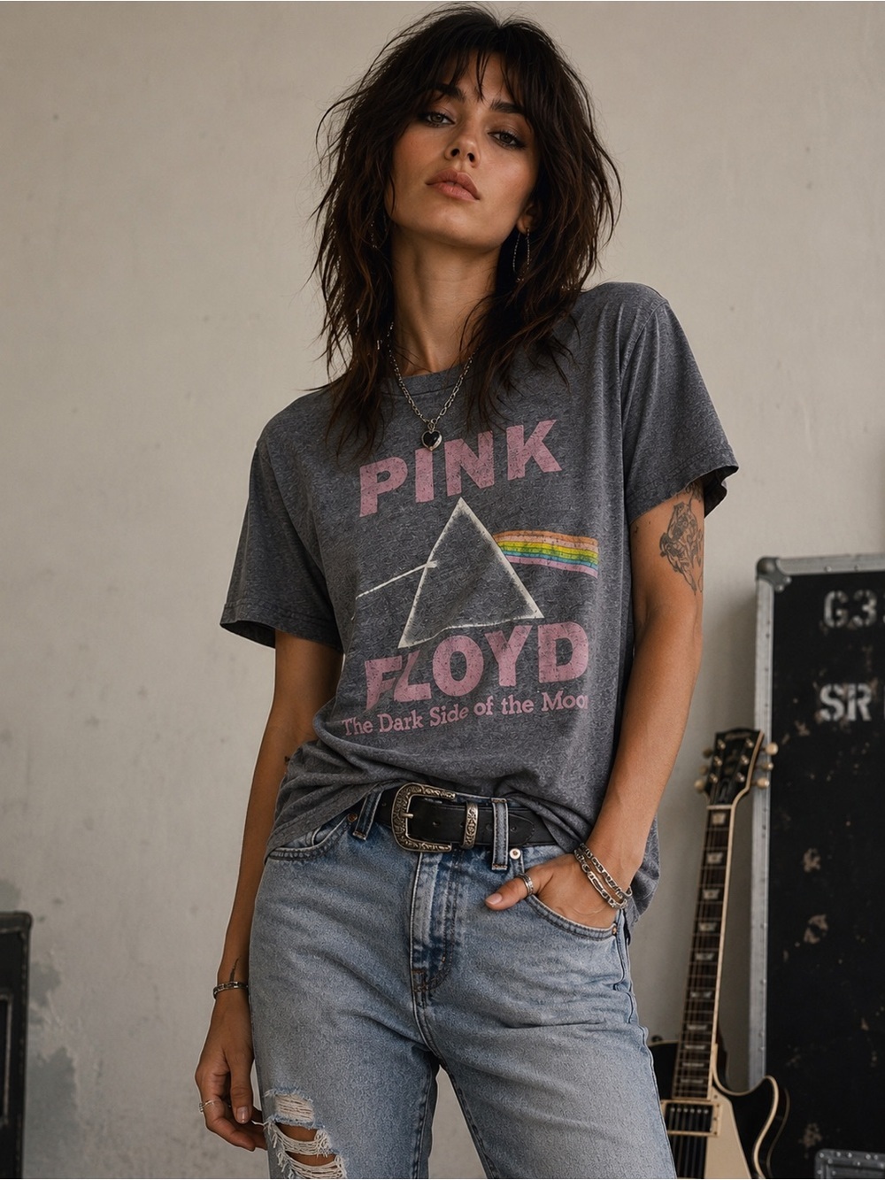 Pink Floyd gray T-shirt. Graphic concert goer. Size medium